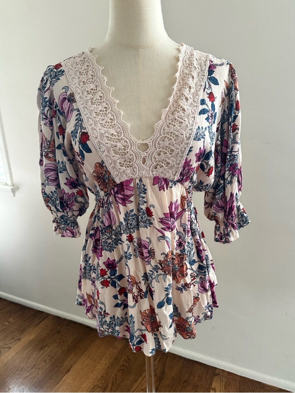 Angie Boho Floral Lace V-Neck Blouse | Puff Sleeve Cottagecore Top S